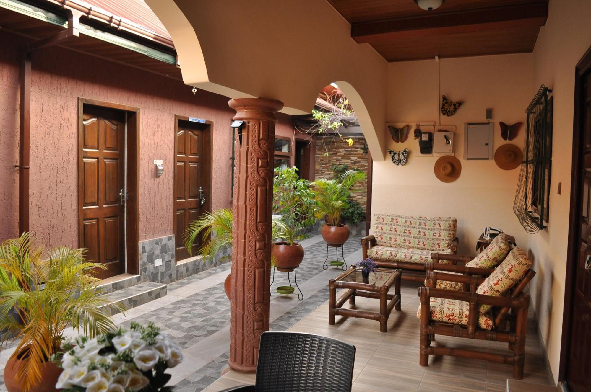 Santa Monica Home Lodge Senchi Kültér fotó