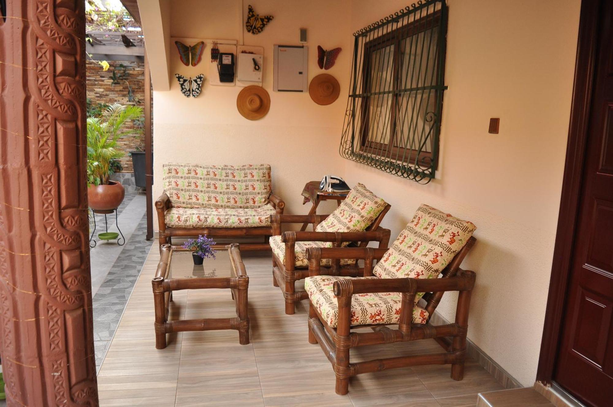 Santa Monica Home Lodge Senchi Kültér fotó