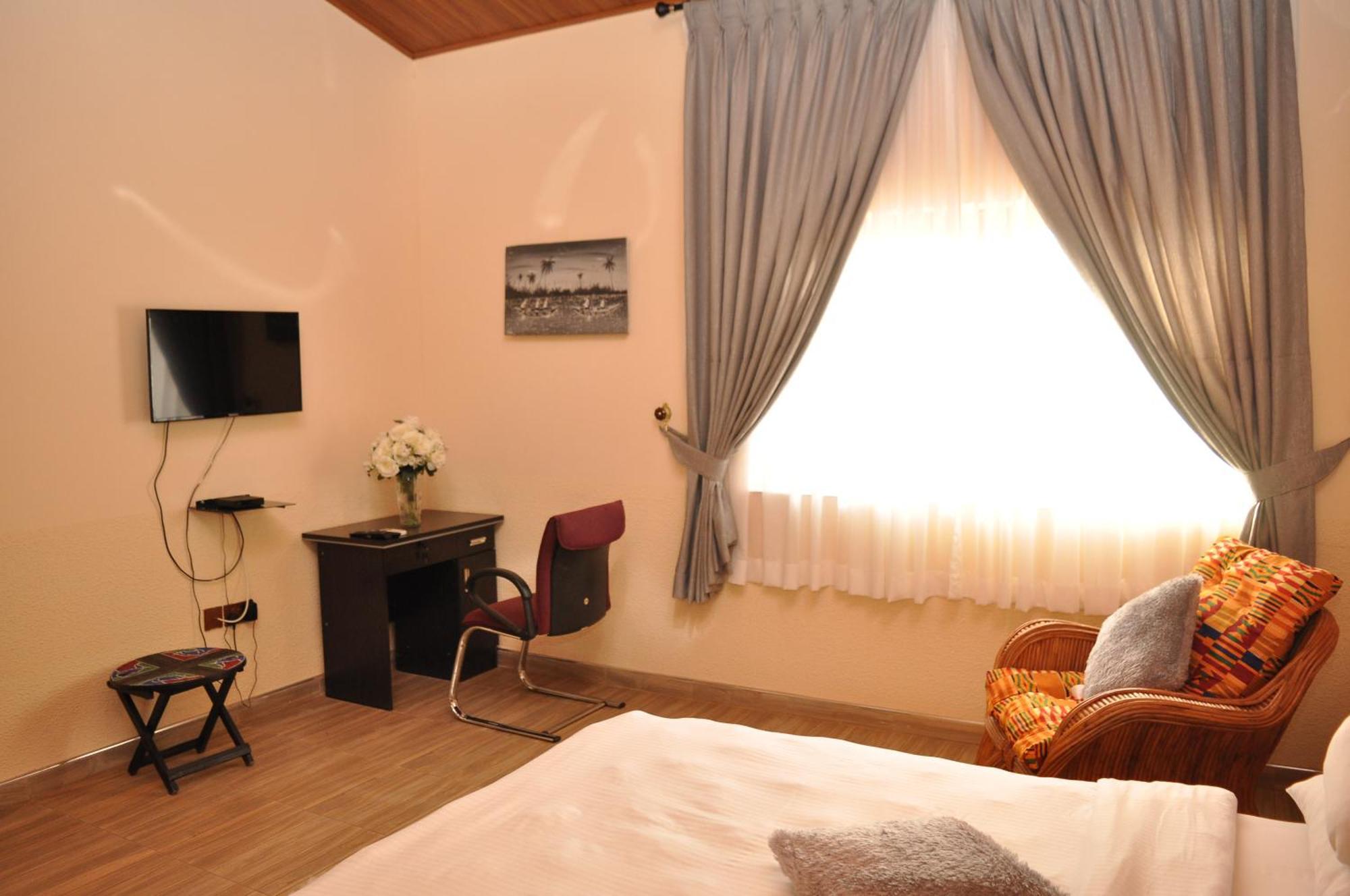 Santa Monica Home Lodge Senchi Kültér fotó